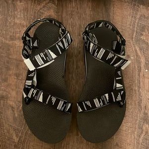 Teva Flatform sandal